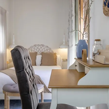 Appart hôtel Montroig 5 Boutique *
