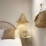 Montroig 5 Boutique