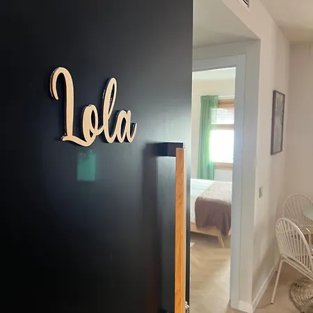 Montroig 5 Boutique Сіджас