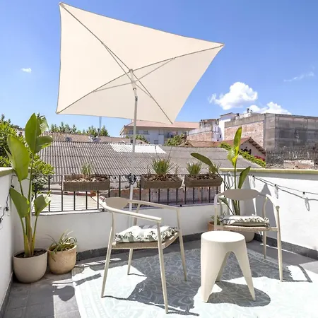 Montroig 5 Boutique Aparthotel