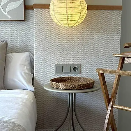 Montroig 5 Boutique Aparthotel