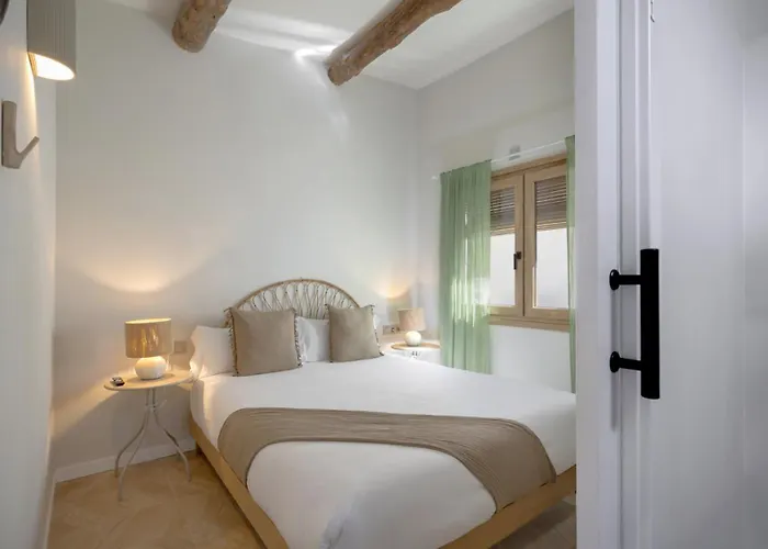 Montroig 5 Boutique 4*