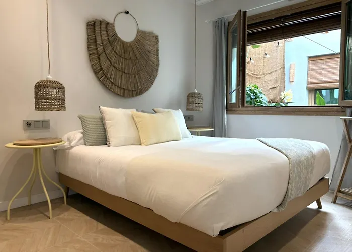 Montroig 5 Boutique Apartmanhotel 4*