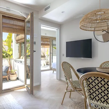 Montroig 5 Boutique Sitges