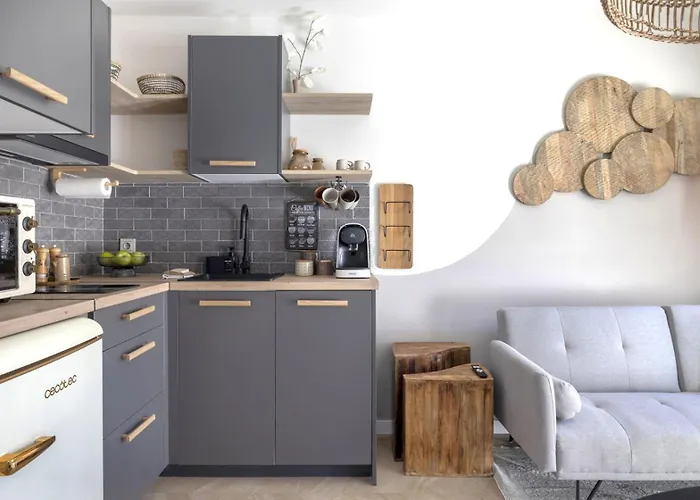 Montroig 5 Boutique 4*